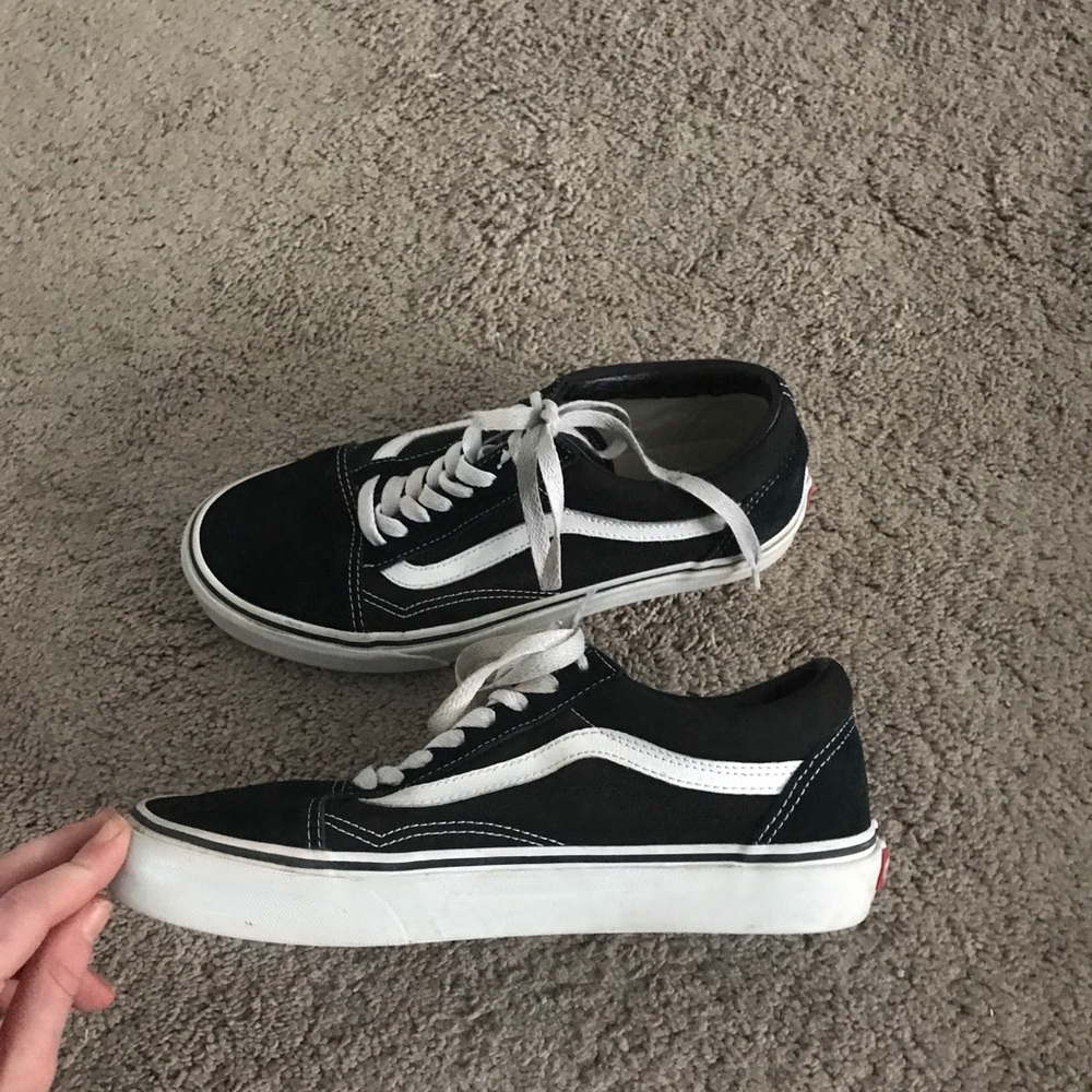 VANS  Old Skool Classic Skate Shoes-black& white